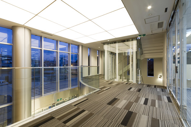 本社 2階ホール